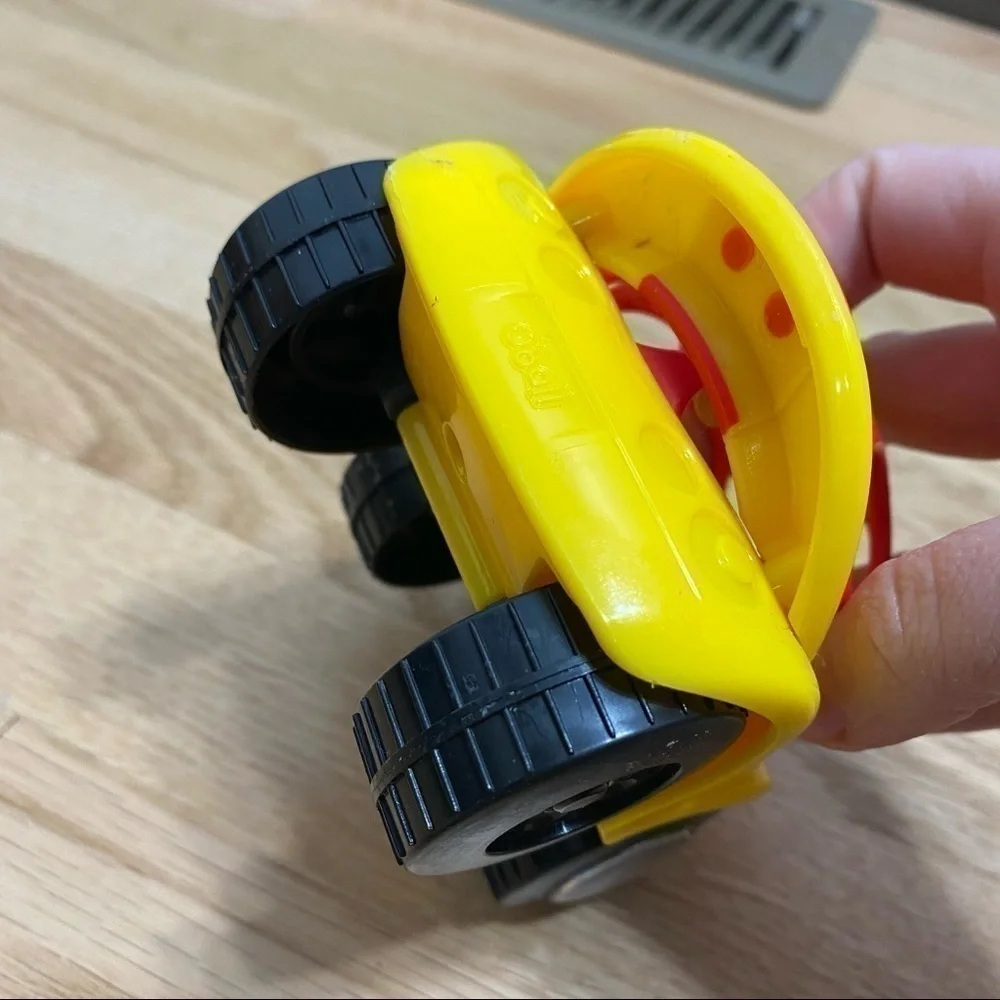 Oball Car Toy Yellow Red Noise Shaker Kids
